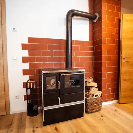 Charmantes Haus -naehe Parndorf-neusiedl-wien-hu-sk 別荘