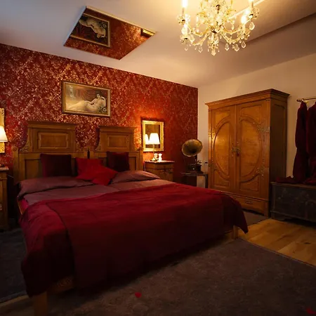 Charmantes Haus -naehe Parndorf-neusiedl-wien-hu-sk *