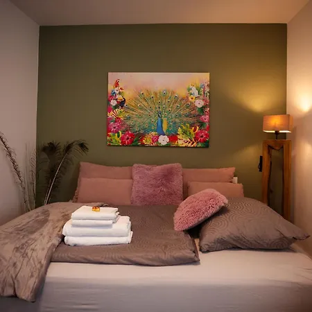 Charmantes Haus -naehe Parndorf-neusiedl-wien-hu-sk * ブルック・アン・デア・ライタ