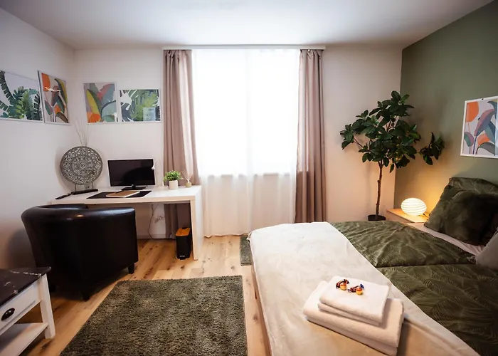 Charmantes Haus -naehe Parndorf-neusiedl-wien-hu-sk Bruck an der Leitha