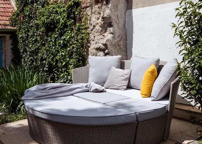 Charmantes Haus -naehe Parndorf-neusiedl-wien-hu-sk