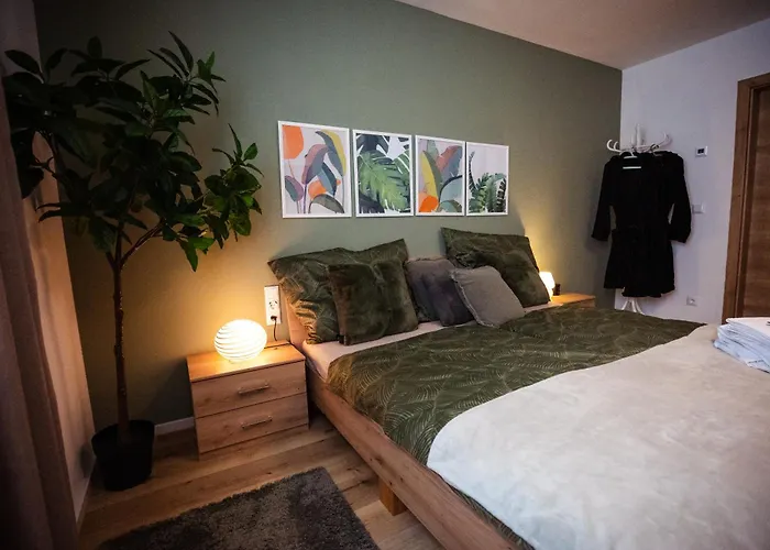 Charmantes Haus -naehe Parndorf-neusiedl-wien-hu-sk *